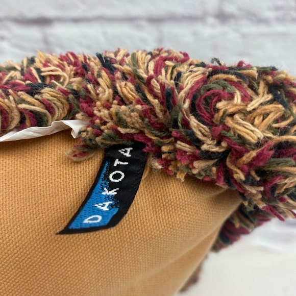 Cat and toy mouse small tapestry pillow with fringe - Picture 4 of 5